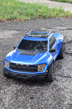Load image into Gallery viewer, Traxxas Raptor R BL2s 4s Roof Curved Light Bar + Roof Sliders Agressive Style Roof Rack