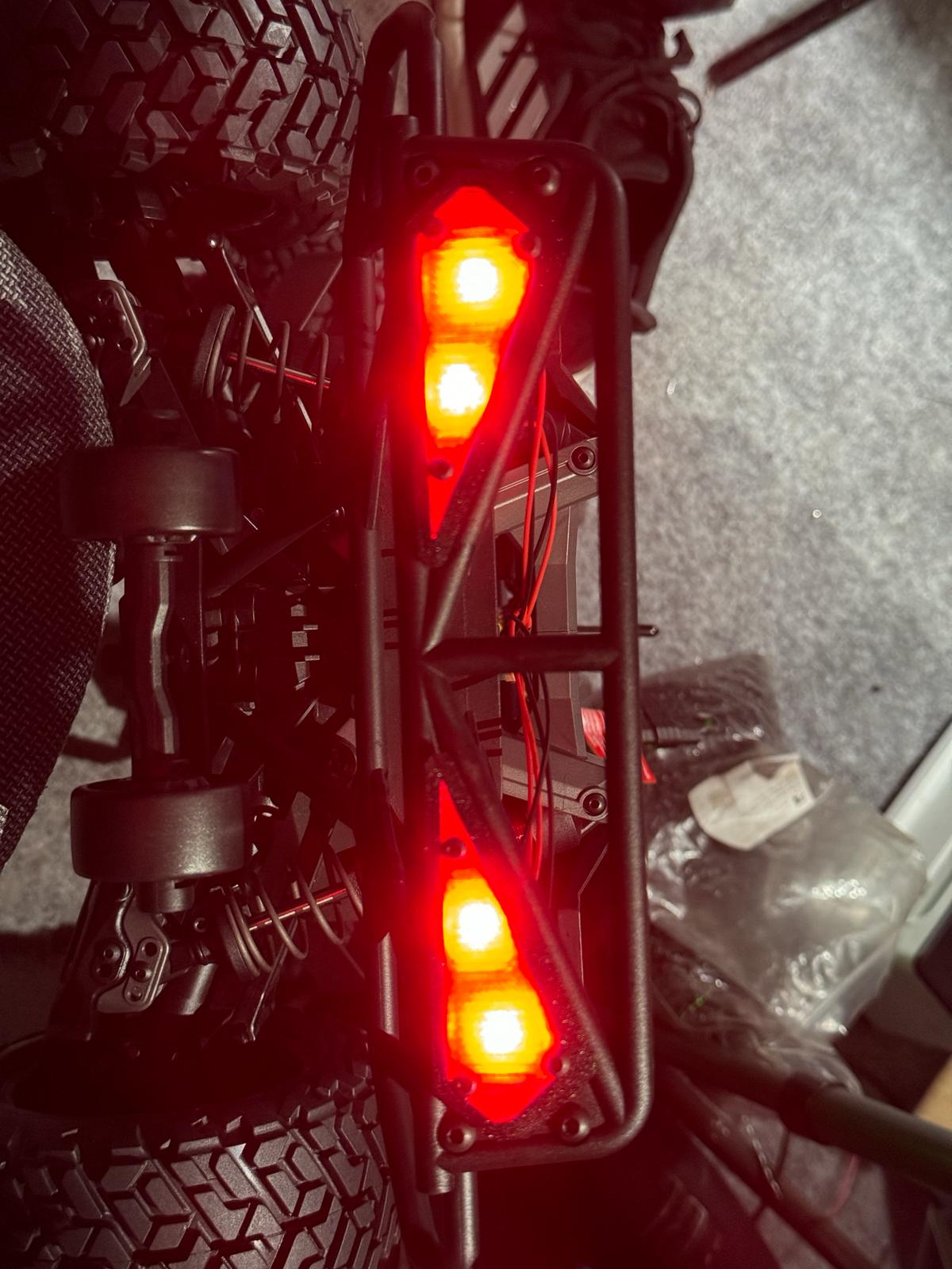 Set luci LED Traxxas completo per Maxx Slash - TRA Shop Set luci LED Traxxas completo per Maxx Slash - TRA Shop